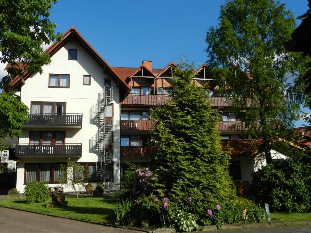 Parkhotel Zum Stern Oberaula 外观 照片