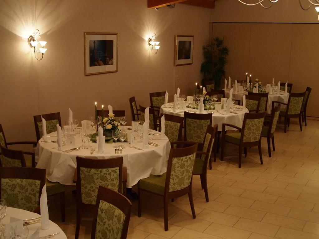 Parkhotel Zum Stern Oberaula 外观 照片
