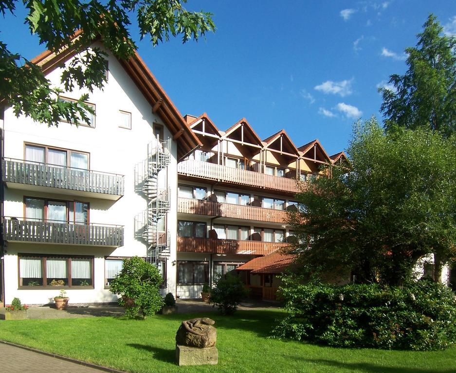 Parkhotel Zum Stern Oberaula 外观 照片