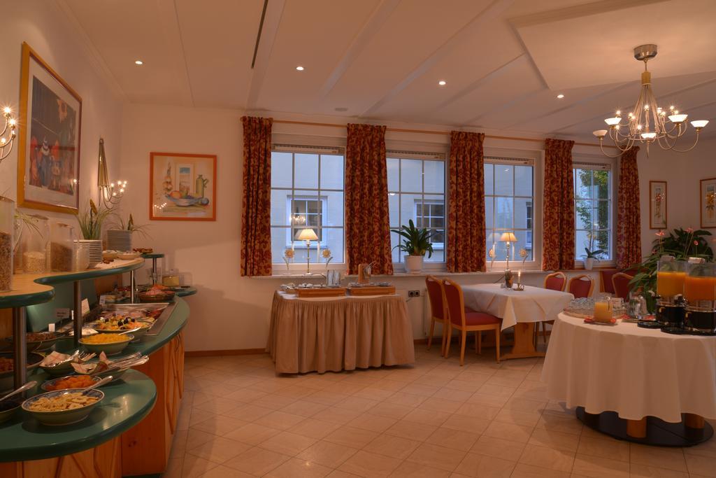 Parkhotel Zum Stern Oberaula 外观 照片