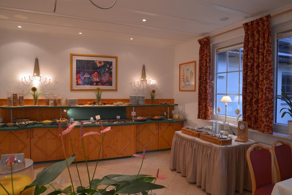 Parkhotel Zum Stern Oberaula 外观 照片